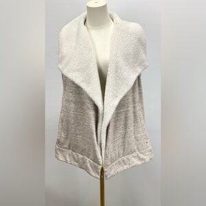 ATHLETA Cream and Gray APRES SKI Sherpa Collar vest size L
